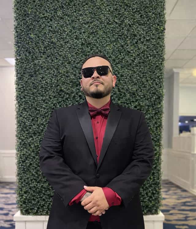 Daniel Chavez - Owner & Chauffeur